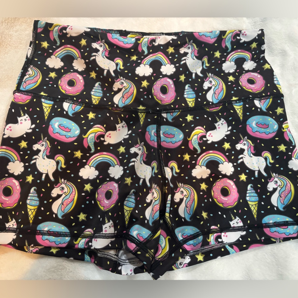 United Lifters XL booty shorts! Unicorns